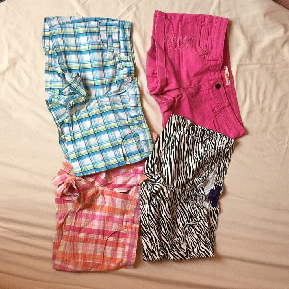 4 for $10!!! Negotiable! Sizes different!